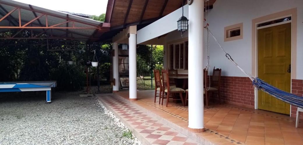 Hotel Campestre Las Bailarinas Armenia  Eksteriør billede